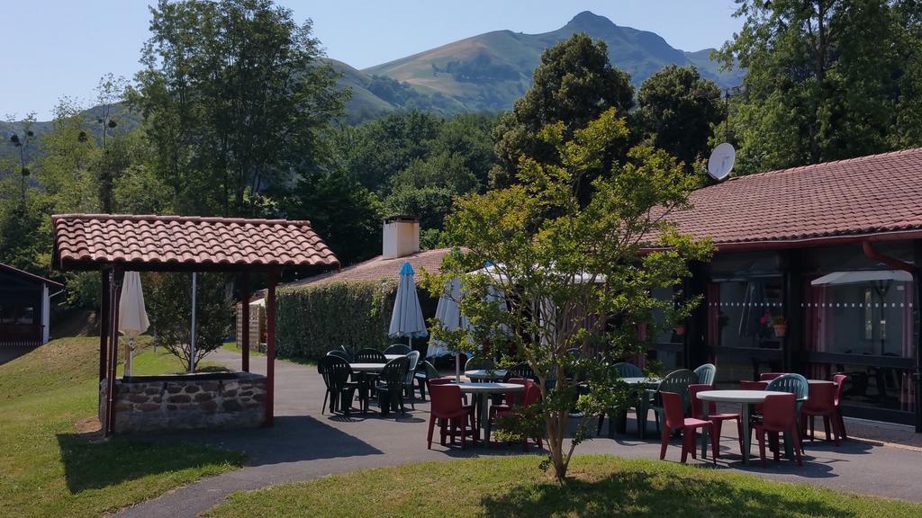 Vvf Pays Basque Saint-Etienne-De-Baigorry Otel Dış mekan fotoğraf