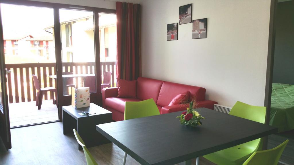 Vvf Pays Basque Saint-Etienne-De-Baigorry Otel Oda fotoğraf