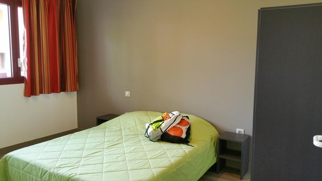 Vvf Pays Basque Saint-Etienne-De-Baigorry Otel Oda fotoğraf