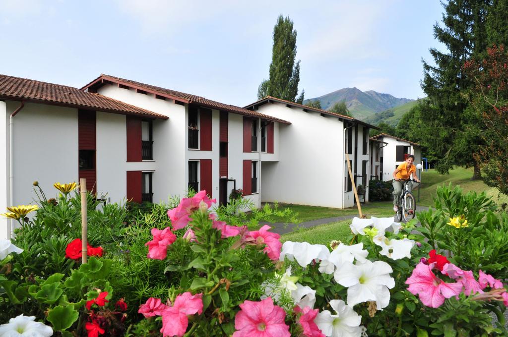 Vvf Pays Basque Saint-Etienne-De-Baigorry Otel Dış mekan fotoğraf